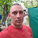 Денис, 33 года