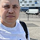 Денис, 34 года