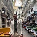 Артур, 37 лет