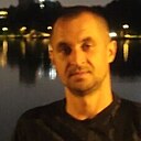 Макс, 33 года