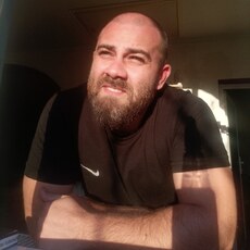 Фотография мужчины Lucian, 31 год из г. Constanța