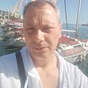 Виктор, 46 лет
