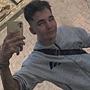 Илья, 18 лет