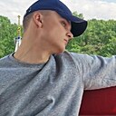 Максим, 23 года