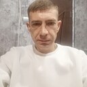 Роман, 42 года