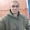 Макс, 44 года