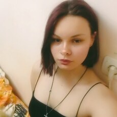 Фотография девушки Лиза, 18 лет из г. Плавск