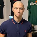 Макс, 18 лет