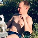 Саня, 33 года