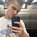 Анатолий, 19 лет