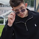 Денис, 18 лет