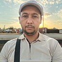 Бегзодбек, 40 лет