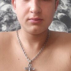 Фотография мужчины Андрей, 19 лет из г. Октябрьский (Башкортостан)