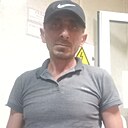 Элсавар, 42 года