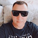 Динар, 42 года