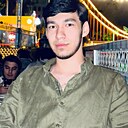 Умар, 20 лет