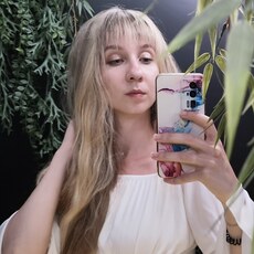 Фотография девушки Алиса, 28 лет из г. Санкт-Петербург