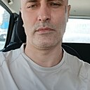 Макс, 32 года
