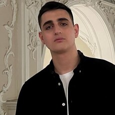 Фотография мужчины Баха, 23 года из г. Геленджик