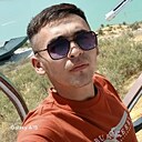 Асрор, 23 года