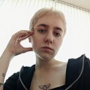 Полина, 22 года