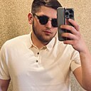 Enis, 20 лет
