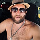 Артем, 34 года
