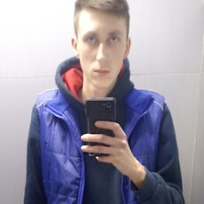 Фотография мужчины Владислав, 19 лет из г. Кременчуг