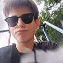 Роман, 19 лет