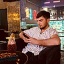 Nikhad, 23 года