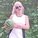 Tajna, 43 года