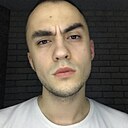 Саша, 32 года