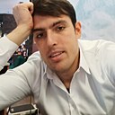 Эм Ам, 32 года