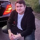 Максим, 24 года