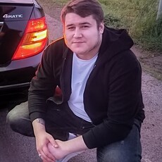 Фотография мужчины Максим, 24 года из г. Муравленко