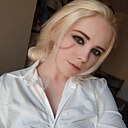 Вика, 22 года