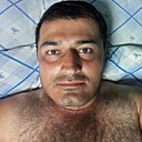 Тахир, 32 года