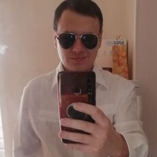 Фотография мужчины Дмитрий, 32 года из г. Новый Оскол
