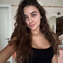 Мелания, 18 лет