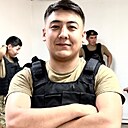 Олжас, 24 года