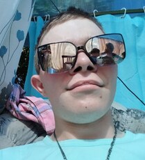 Фотография мужчины Артём, 20 лет из г. Краснотурьинск