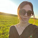 Алсу, 33 года
