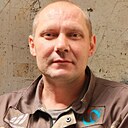 Ден, 40 лет