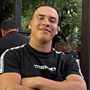 Максик, 22 года