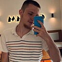 Максуд, 18 лет