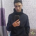 Гриша, 21 год