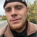 Максим, 24 года