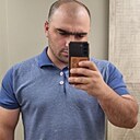 Али, 33 года