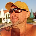 Роман, 44 года