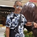 Суро, 46 лет